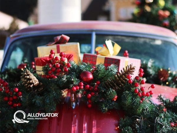AlloyGator Festive Christmas Car Decoration Gift Card Design